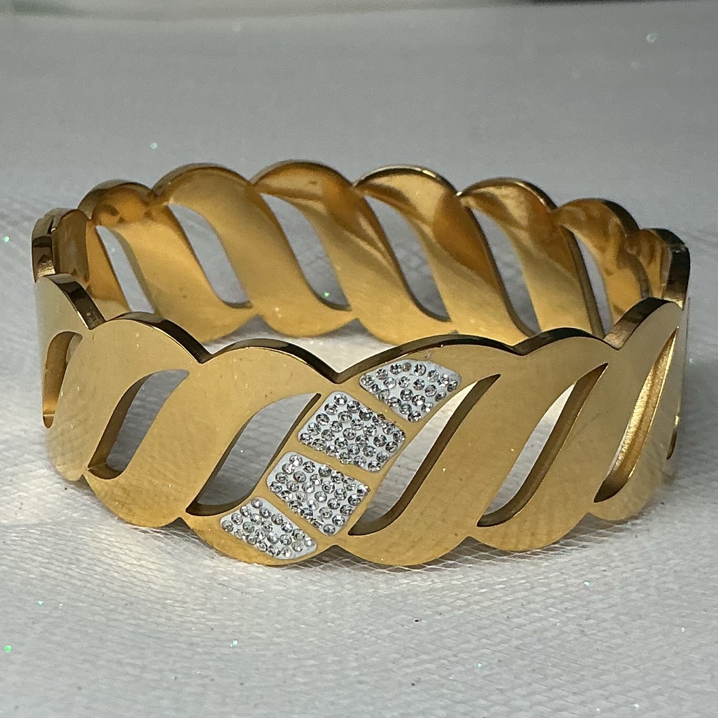 Luxurious Gold Crystal Link Twist Stainless Steel Hinged Brace